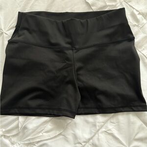 Butt Scrunch Black Women's Shorts
